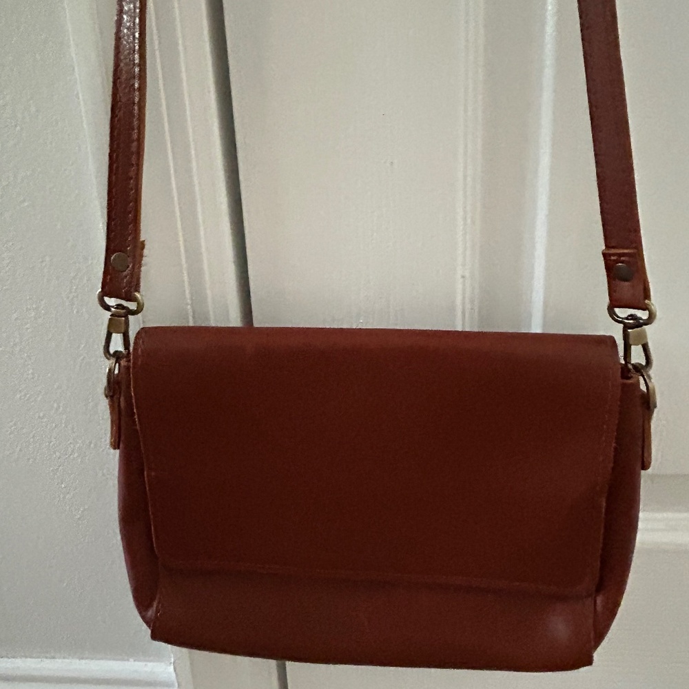 Crossbody bag